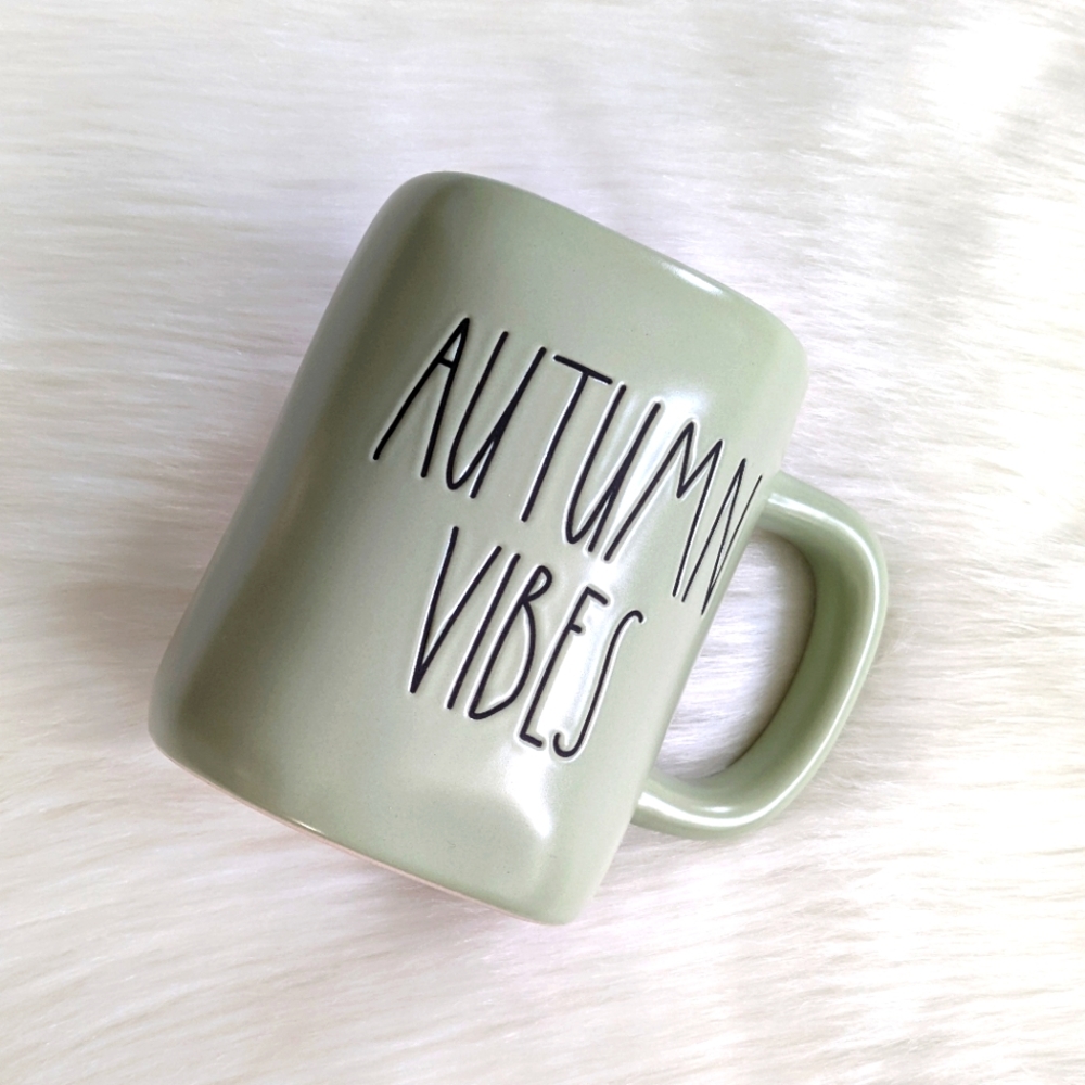 🍁 NWOT Rae Dunn "Autumn Vibes" Sage Green Mug, 16 oz.